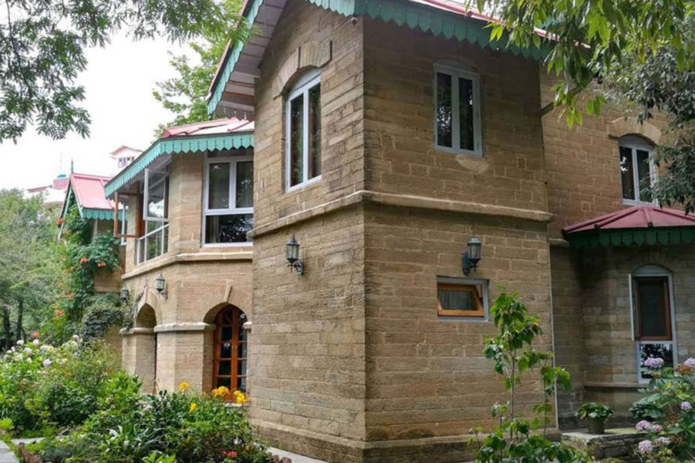 Shah House, Sheetla